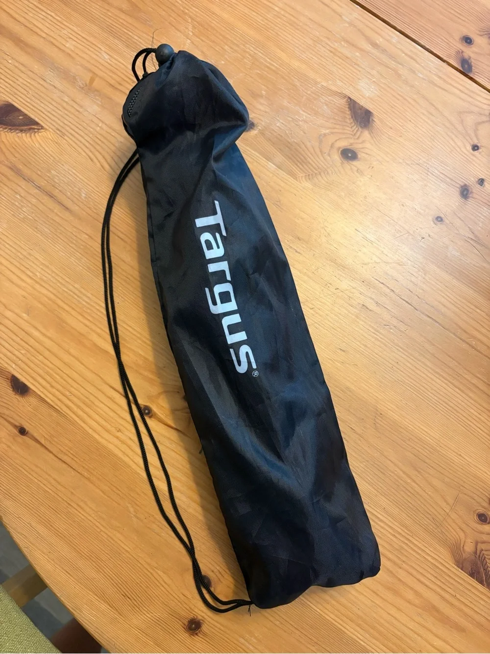 Targus TG-5060TR Tripod with Carry Pouch